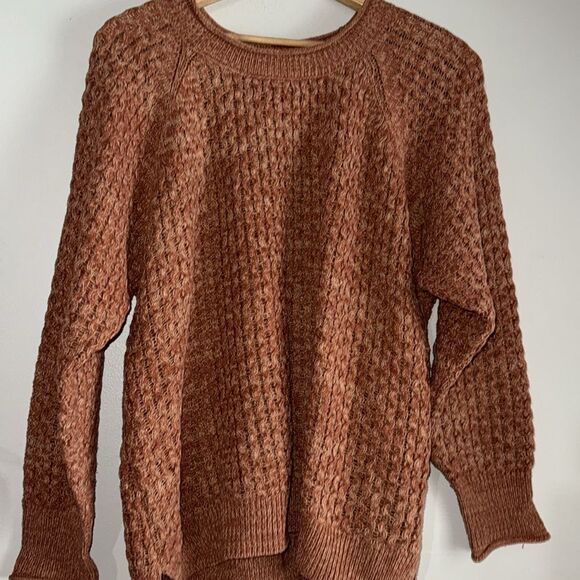 Time and Tru Women's Textured Hi-Lo Sweater, Midweight - Picture 4 of 8
